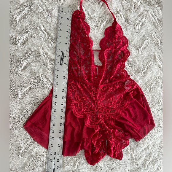 Women’s Sexy Red Lace Teddy Lingerie Size Small  STRETCHY New - Picture 6 of 7